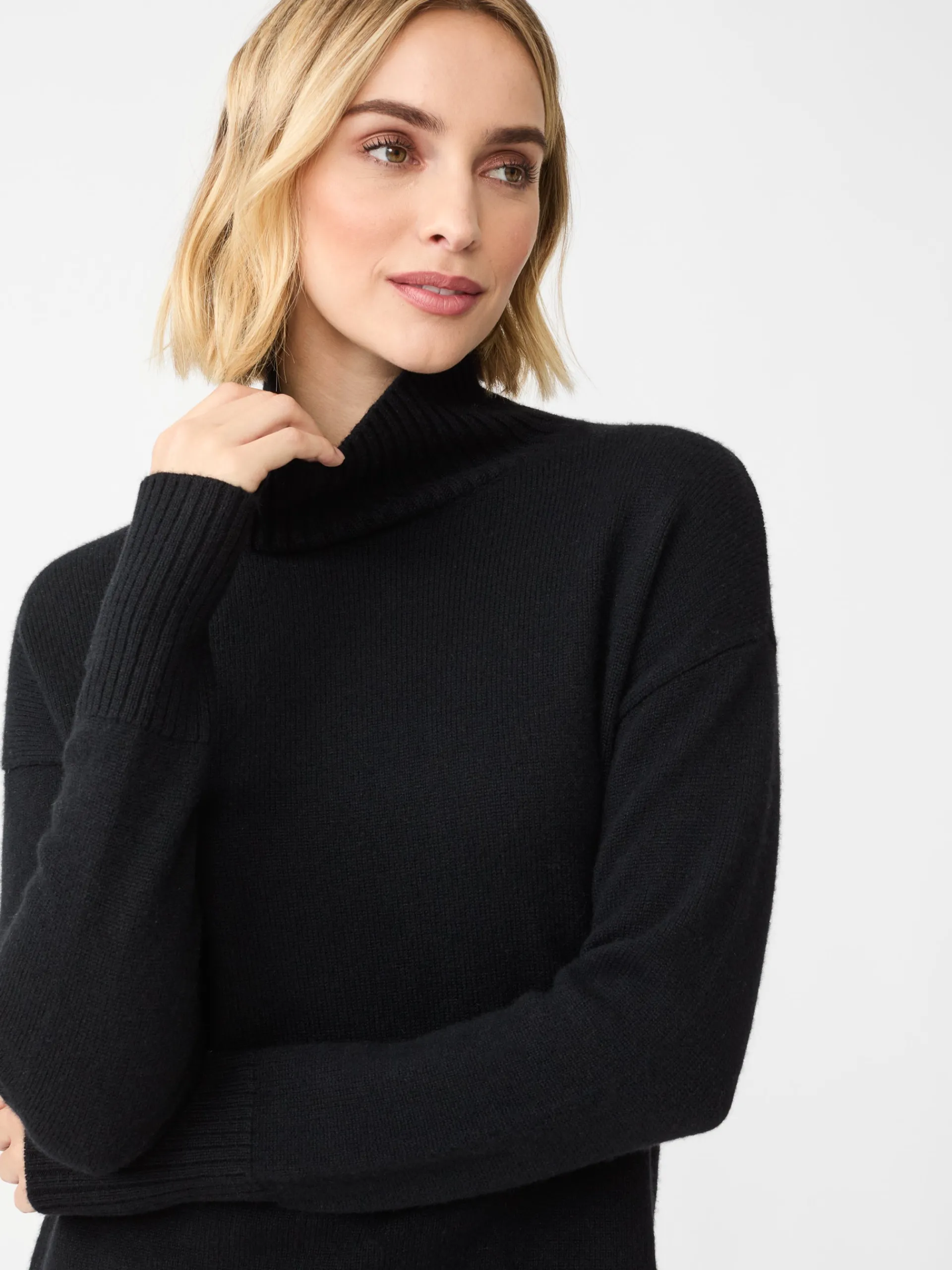 J.McLaughlin Dina Cashmere Turtleneck Black Online
