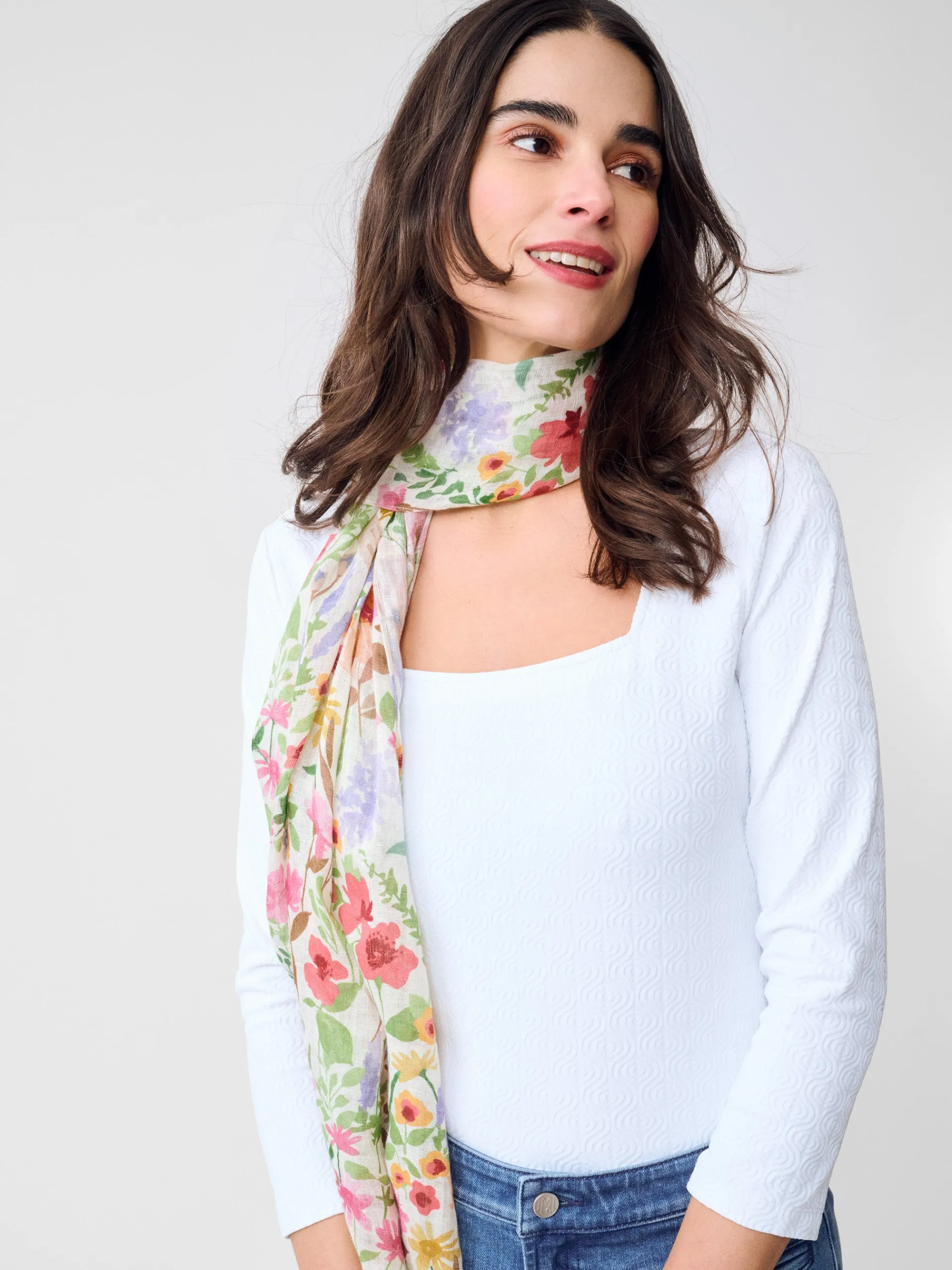 J.McLaughlin Zuma Tee in Riptide Jacquard White Sale
